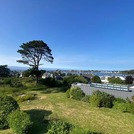 House With Sea View And Large Garden For 8 People Plougasnou